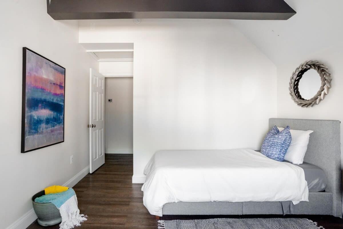 Ferienhaus Decompress In The Zen Surroundings Of A Cozy Carriage House *
